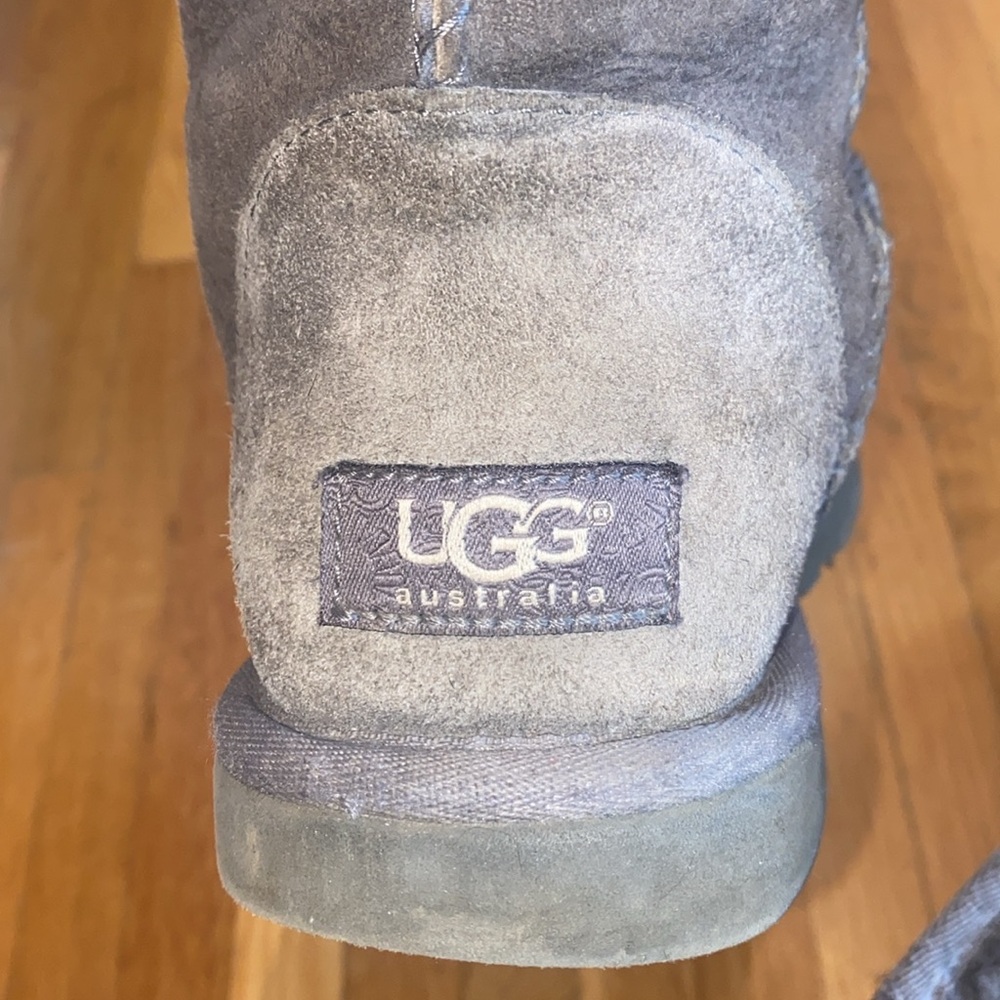 Grey Uggs - image 2